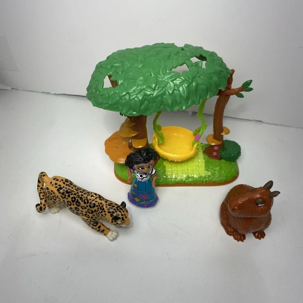 Disney Encanto Antonio Tree House Playset Mirabel Doll Jaguar Capybara Jakks